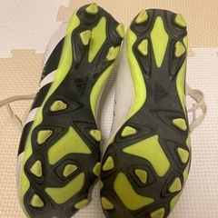adidas サッカースパイク　21cmの画像