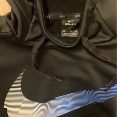 NIKEパーカー　（XXLとXLサイズ）の画像