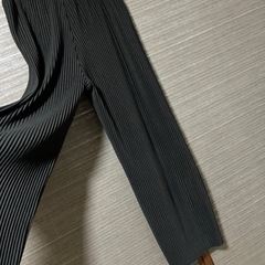 結婚式参列 一度のみ着用 プリーツパンツの画像