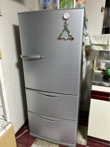 AQUA 冷蔵庫　264L 中古品　稼働中