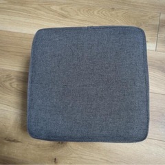 スツールの画像