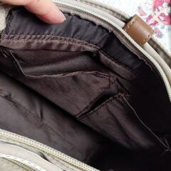 ショルダーバッグの画像