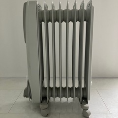 デロンギDeLonghiオイルヒーターの画像