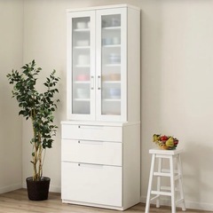 ニトリ食器棚の画像