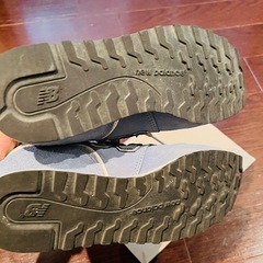 ニューバランス373の画像