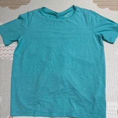 ヨガウェア　ピンクパープル・ターコイズ VネックTシャツ　の画像