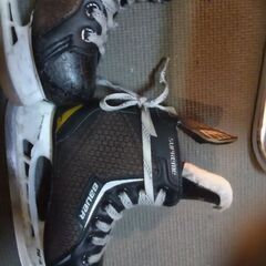 アイスホッケー　ホッケー靴　バウワー　19cm〜20cm　キッズ　の画像