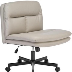 テーブルと椅子のセットの画像