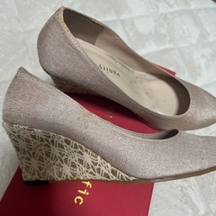 パンプス　差し上げますの画像