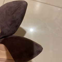美品　GU マシュマロ　パンプス　ベージュ　
23.5㎝の画像