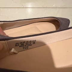 美品　GU マシュマロ　パンプス　ベージュ　
23.5㎝の画像