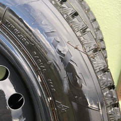 ブリヂストン スタッドレス VRX3 155/65R14 の画像