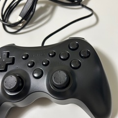 ELECOM ゲーム コントローラーの画像