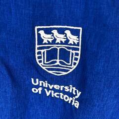 NORTH END SPORT University of Victoria ビクトリア大学 裏メッシュ ナイロンジャケット M ブルー メンズの画像