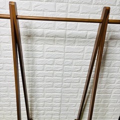 ニトリ　ハンガーラック　A型　木製の画像