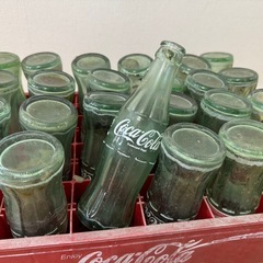 レトロ　コカコーラ瓶の画像
