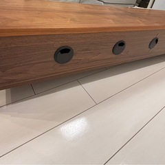 テレビボードの画像