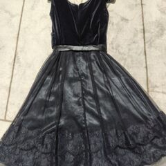 フォーマルワンピースの画像