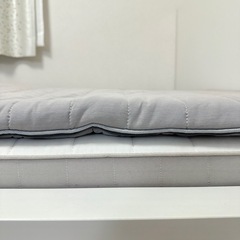 【美品】IKEA セミダブルマットレスパッドの画像