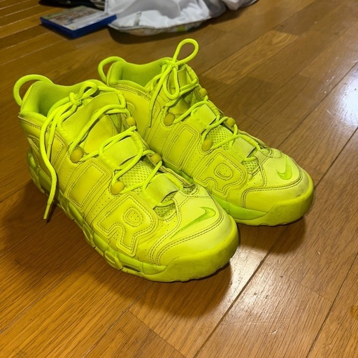 NIKE  AIRMOREUP?????