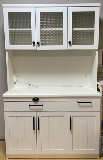 食器棚　キッチン　カップボード