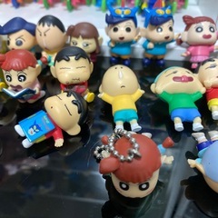 決まりました。クレヨンしんちゃん19個　ガチャガチャなどの画像