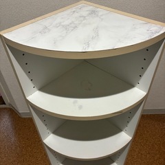 4段ボックスの画像