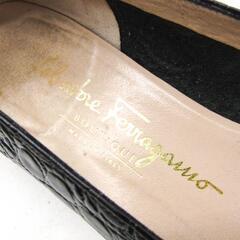 フェラガモ パンプス ヴァラリボンイタリア製 黒 ブラック FERRAGAMOの画像