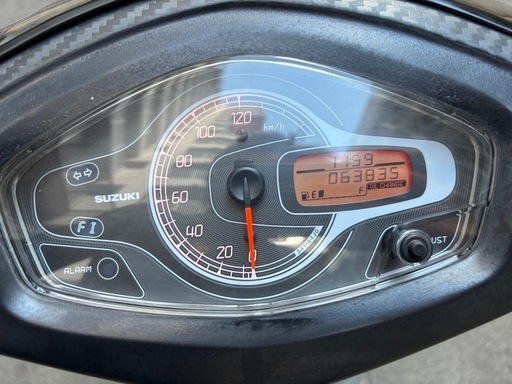 【スズキ　アドレスV125S 好調　人気車両　ブラック