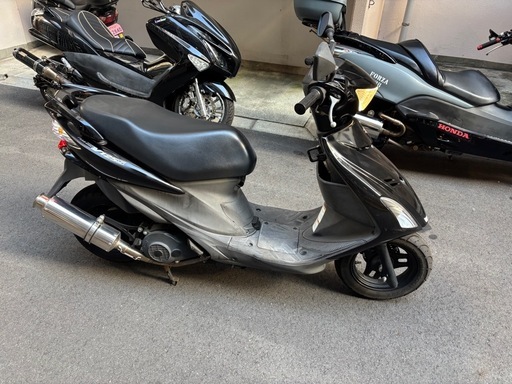 【スズキ　アドレスV125S 好調　人気車両　ブラック