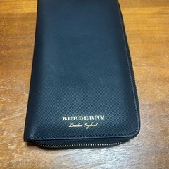 バーバリー 長財布の画像