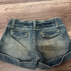 Witty & Pitty デニムショートパンツ　Sの画像