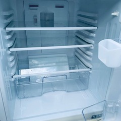 ユーイング ノンフロン冷凍冷蔵庫  UR-F110Hの画像