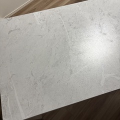 ネイルテーブルの画像