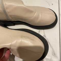 ショートブーツの画像