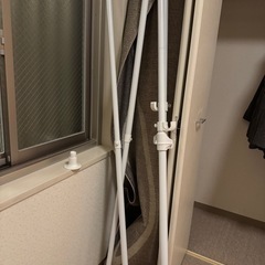 ハンガーラックの画像