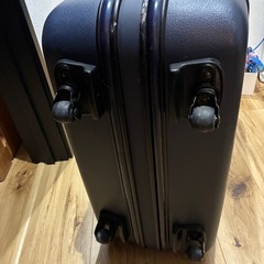 MARUEM（マルエム）スーツケース／ネイビー大型の画像