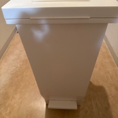 ごみゴミ箱の画像