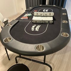 【美品】折りたたみ式ポーカーテーブル10人用 / チップ・カード付きの画像