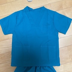 ハロウィンに間に合う？新品スクラブ／オぺ着／120cmの画像