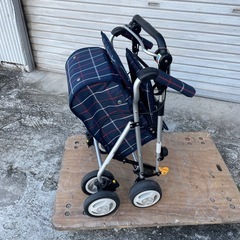 シルバーカー　介護用品の画像