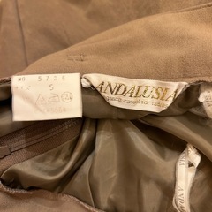 フレアスカートの画像