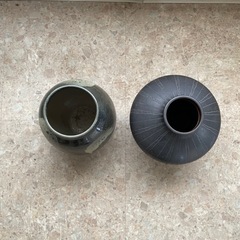 花瓶　器　まとめ売り　2つで
の画像