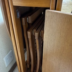 折りたたみダイニングテーブル + イス4脚 の画像