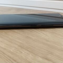 美品　Rakuten　Hand　P710　simフリー　スマートフォン本体の画像