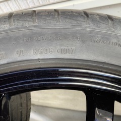 サマータイヤ　ホイール付き  傷ありの画像