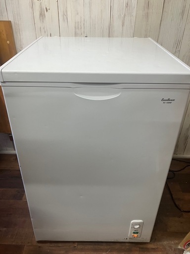 冷凍ストッカー