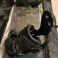 レディーススノボセット(ボード・バインディング・ブーツ・ケース)の画像