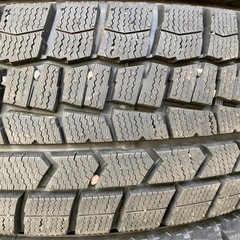 【未使用に近い】DUNLOP 185/65R15 24年製冬タイヤ　バリ溝　バリ山の画像