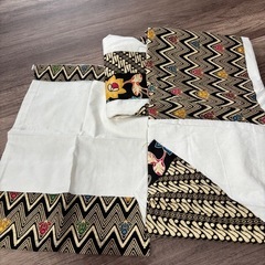 新品❣️インドネシア　カバーの画像